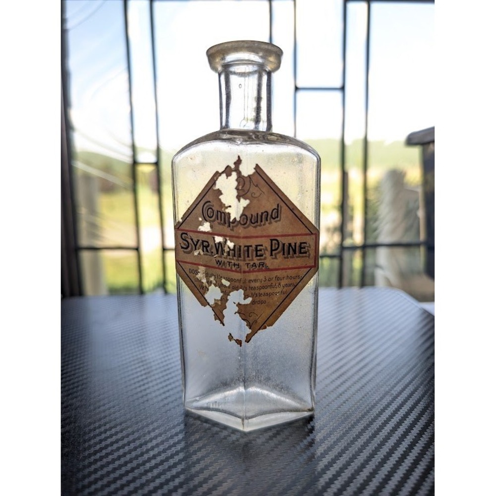 Antique Boecking & Meredith Compound Syr White Pine Tar Glass Bottle Diamond